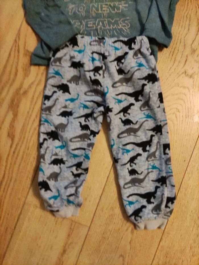Pyjama 4 ans - photo numéro 2