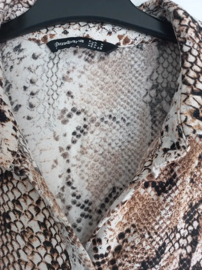 Robe taille 38 Stradivarius - photo numéro 4