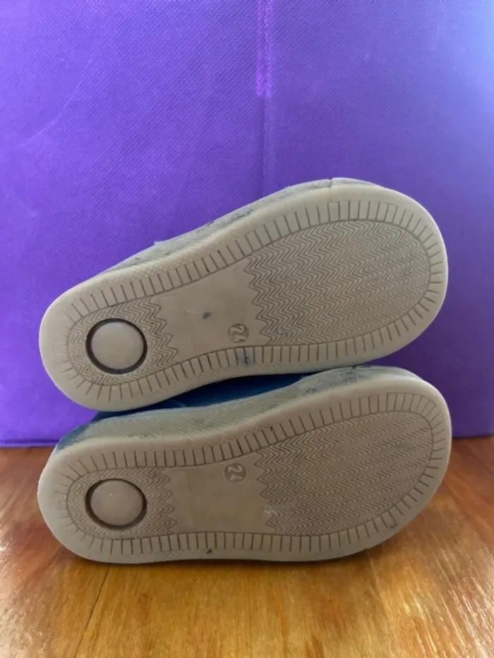 Chaussures GBB taille 24 - photo numéro 5
