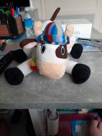 Peluche vache musical