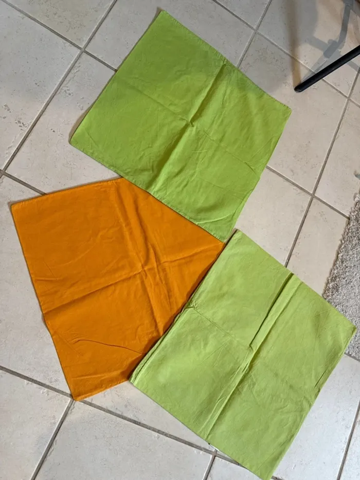 Lot de 3 taies de coussin 38/38 cm