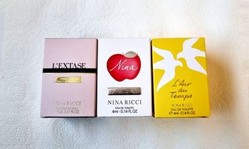 Lot 3 miniatures de parfum Nina Ricci, dont une très rare