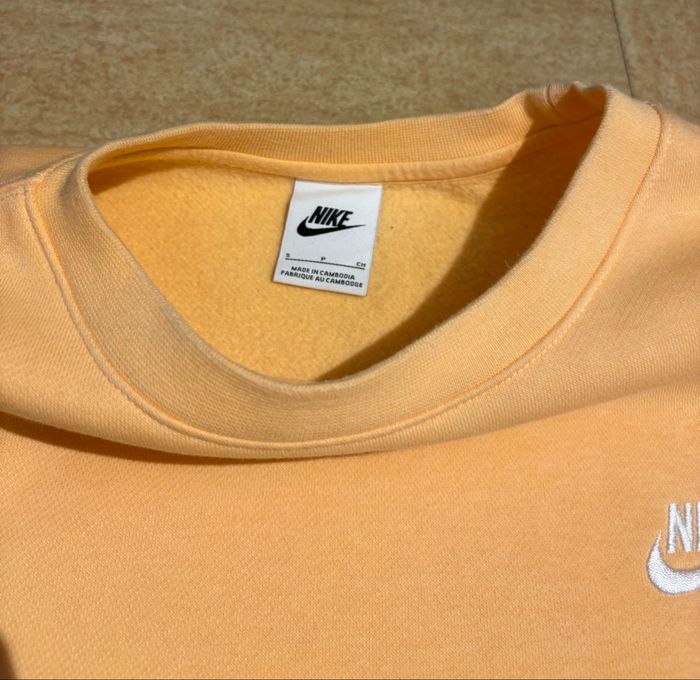 Sweat Nike orange saumon – Taille S - photo numéro 3