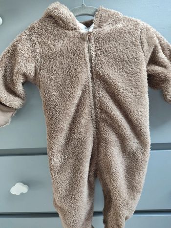 Combinaison chaude ours