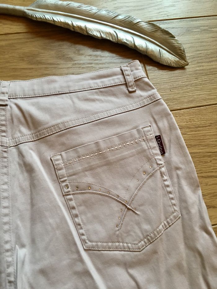 Pantacourt rose pâle taille 3