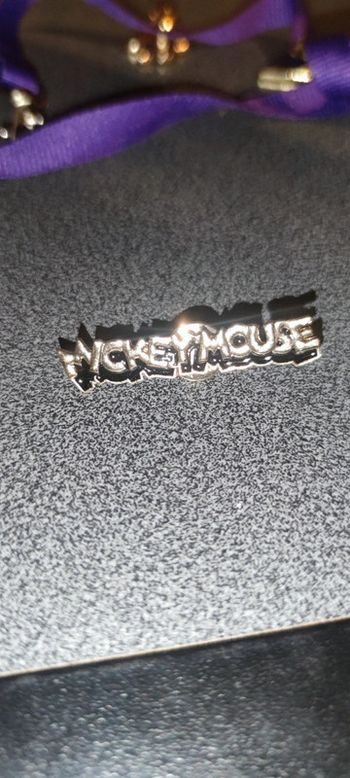 Pin's Mickey mouse