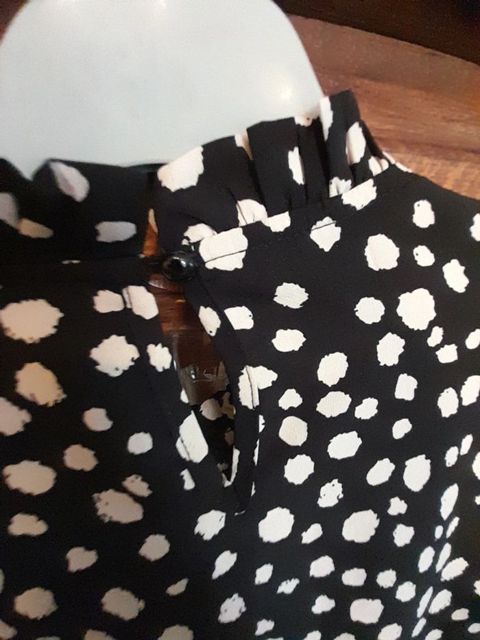 Chemise fond noir motifs blancs - photo numéro 3