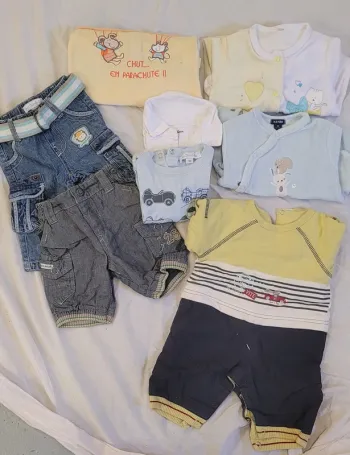 Lot vêtements garçon 1 mois