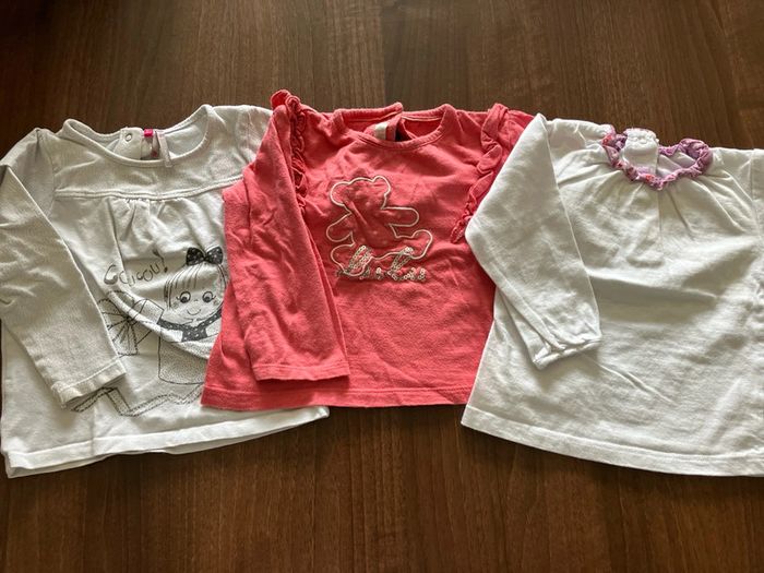 Lot 3 tshirts ML 18 mois