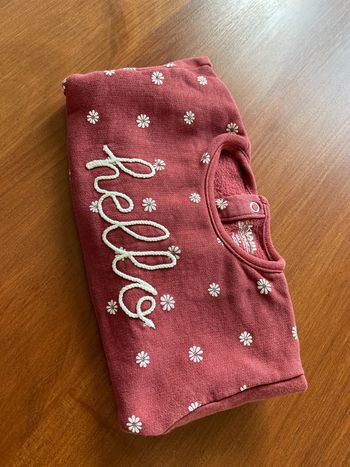 Pull Kiabi très bon état taille 6 mois