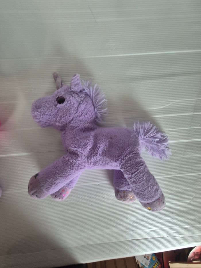 Lot 2 peluches Licorne - photo numéro 2
