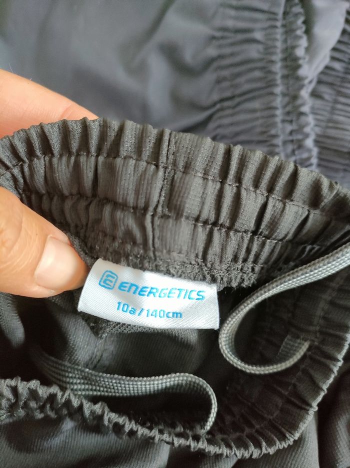 Short noir - photo numéro 4