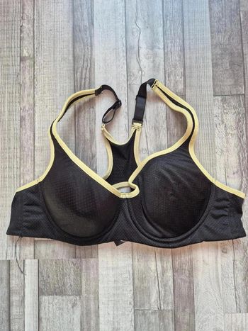 Brassière