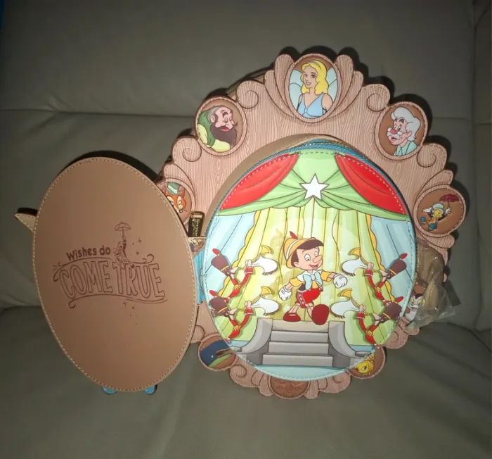 Sac à dos Loungefly pinocchio disney - photo numéro 11