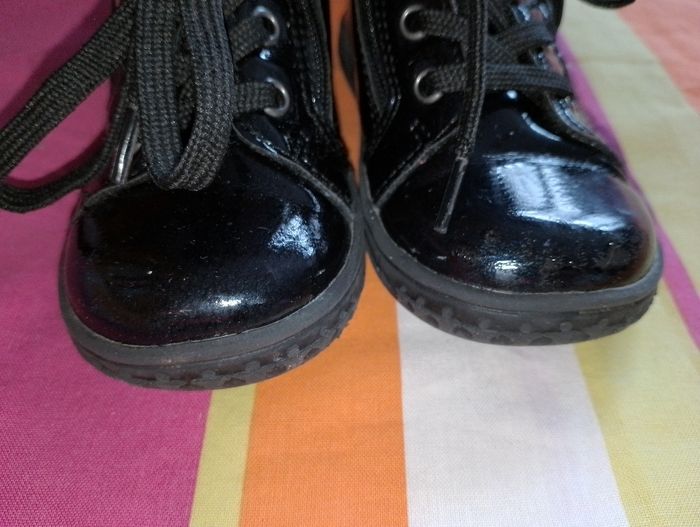 Petite bottines comme neuf
Pointure 21
Freemouss - photo numéro 10