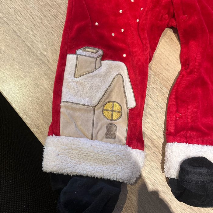 Pyjama à père Noël - photo numéro 2