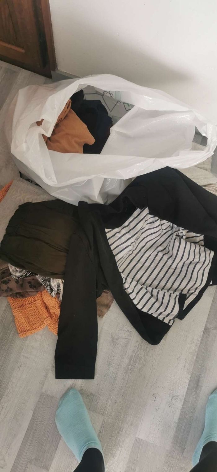 Gros lot femme - photo numéro 2