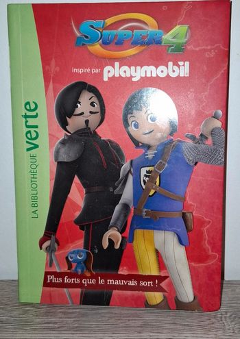 Livre playmobil  plus  fort  que le  mauvais  sort