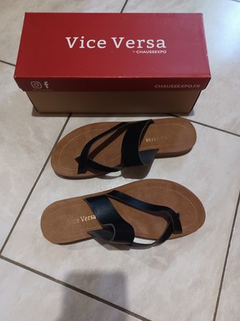 Claquettes noir Vice Versa