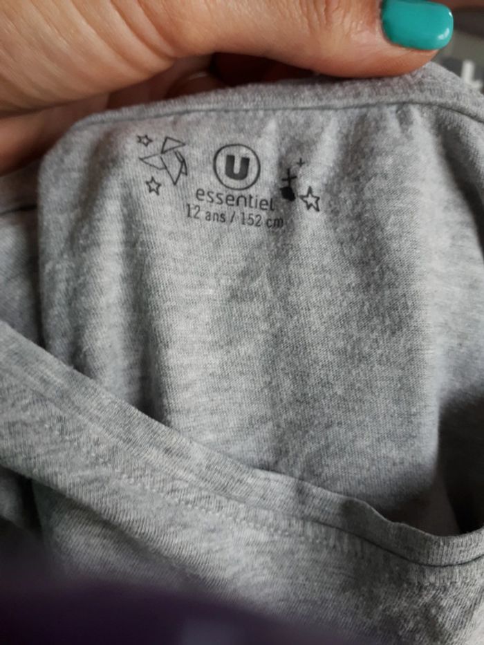 Tee-shirt Super U sequins 10 ans - photo numéro 4