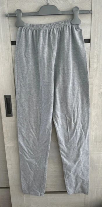Legging gris taille 34/36