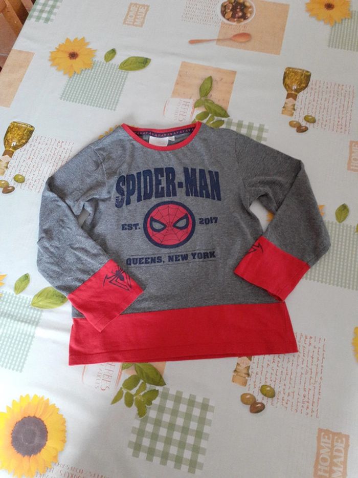 Tee-shirt manches longues Spiderman