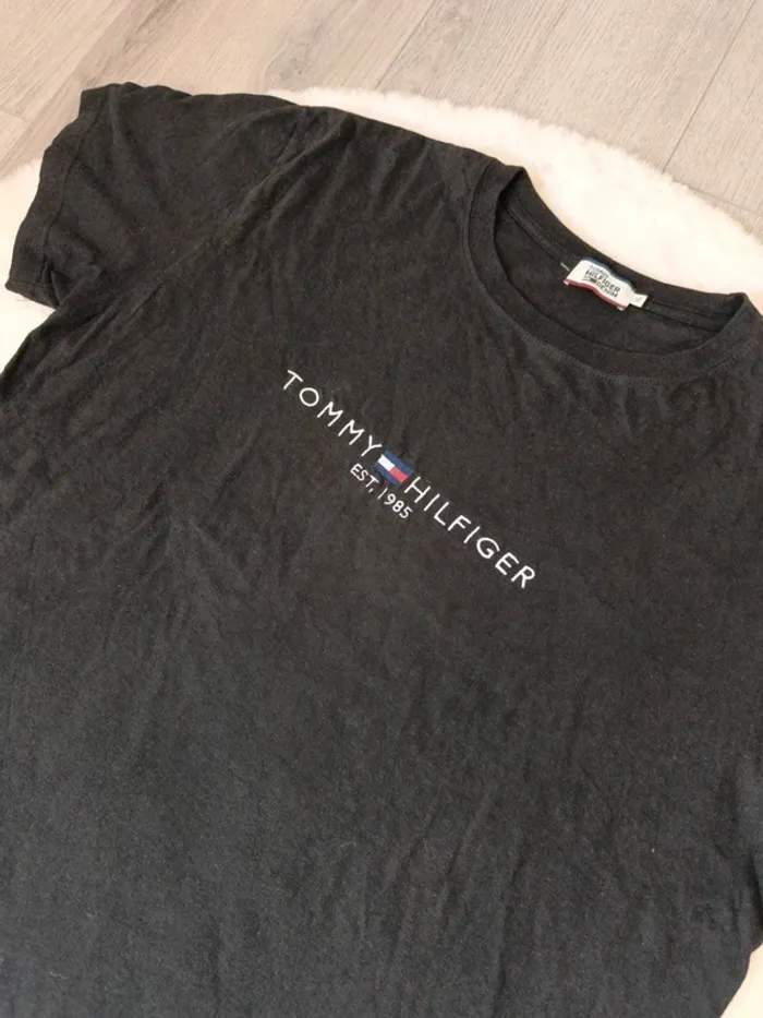 T-shirt noir Tommy Hilfiger Denim – Logo brodé – Taille XL – Coupe sans couture latérale - photo numéro 5