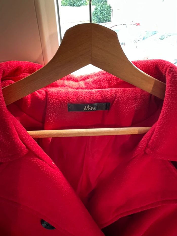 Manteau rouge - photo numéro 4