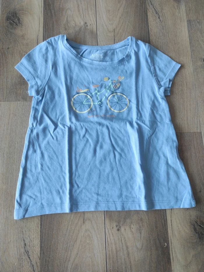 Tee-shirt MC 4 ans Kiabi en TBE