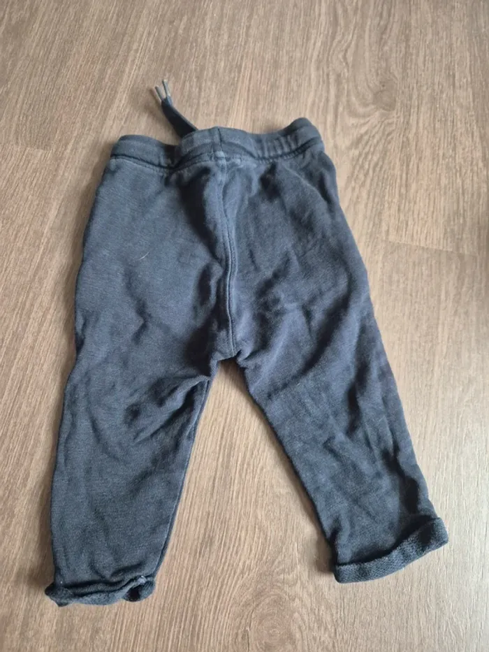 Magnifique lot de 4 pantalons 12 mois - photo numéro 13