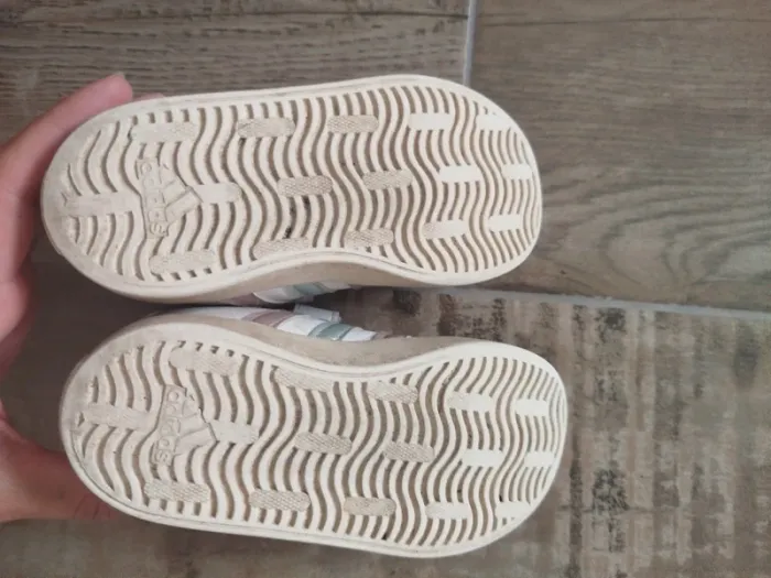 Baskets adidas scratch - 25 - photo numéro 6