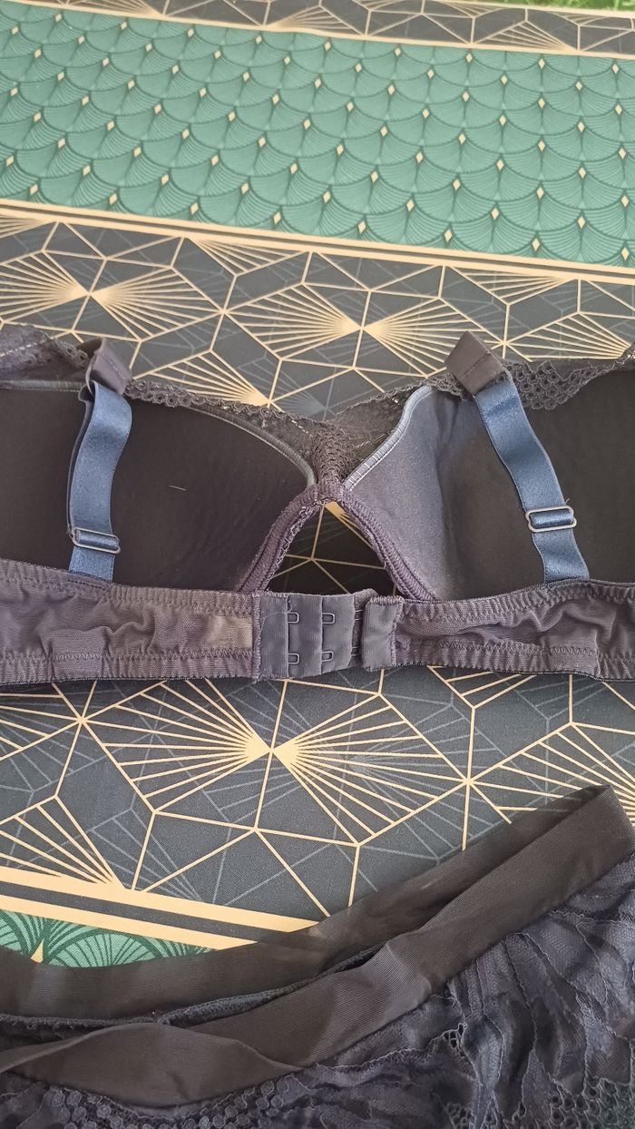 Ensemble soutien gorge tanga - photo numéro 5
