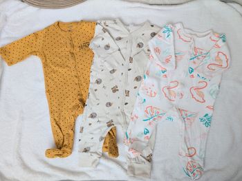 Lot pyjamas 3 mois