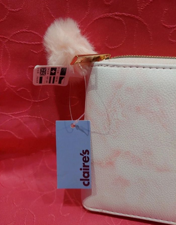 Porte monnaie porte carte pompon Neuf Claire's - photo numéro 3