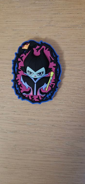 Magnet malefique la belle au bois dormant disney parc