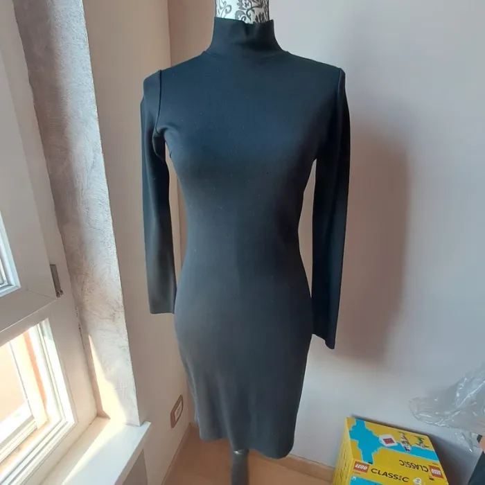 Robe moulante taille 38 #zara - photo numéro 2
