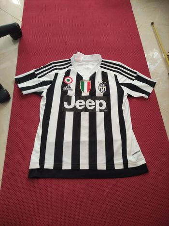Maillot de foot Juventus Adidas Authentique Officiel taille enfant 11/12 ans