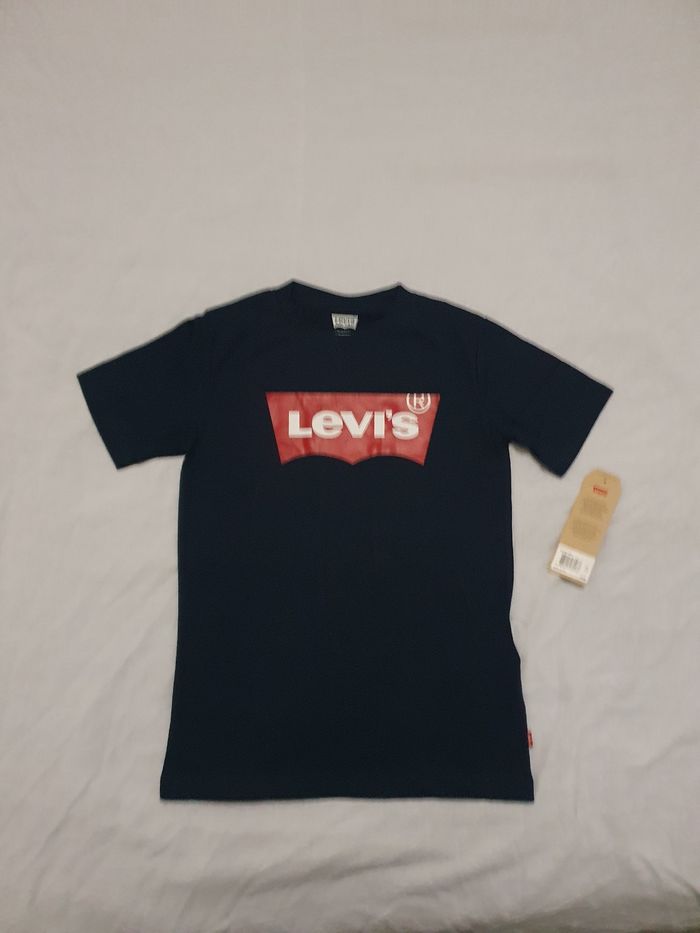 Levi's t-shirt taille 12 ans - photo numéro 2