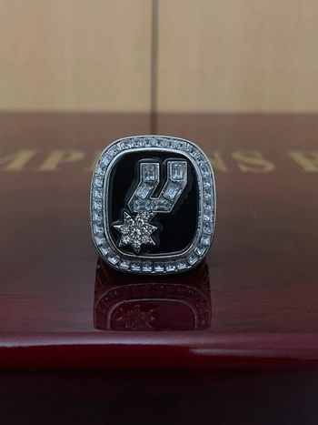 Bague NBA Lakers