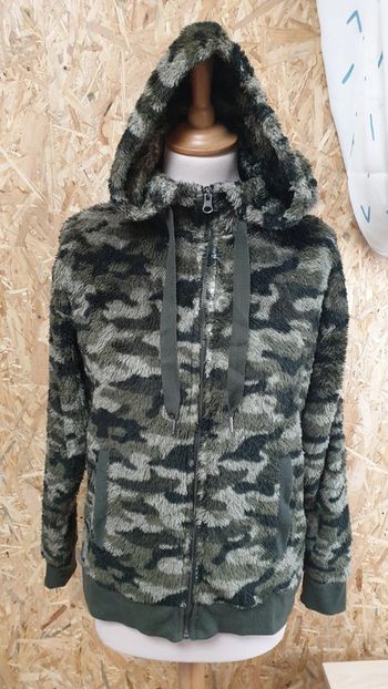 Gilet polaire avec capuche style militaire Taille XS