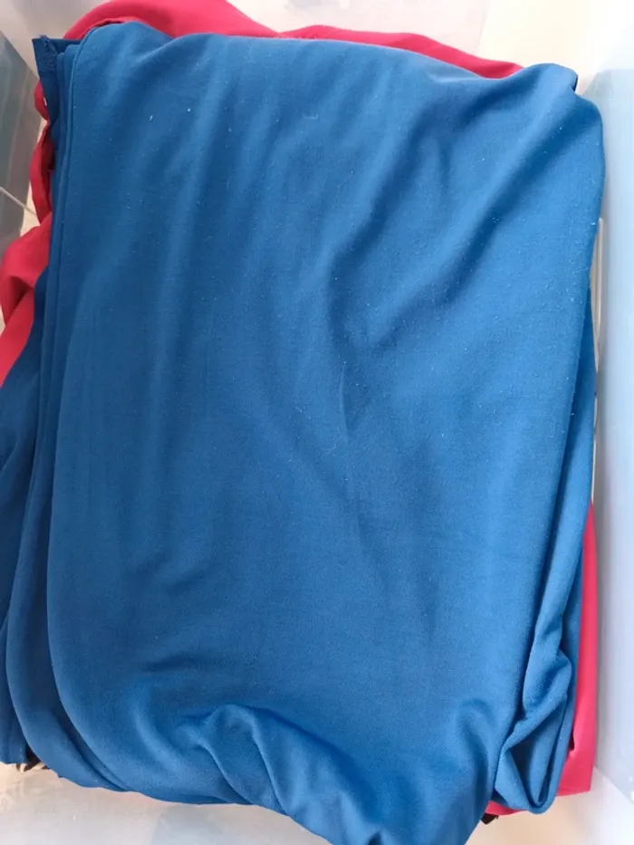 Robe longue ouverte sur les côtés - photo numéro 3