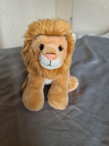 Peluche lion