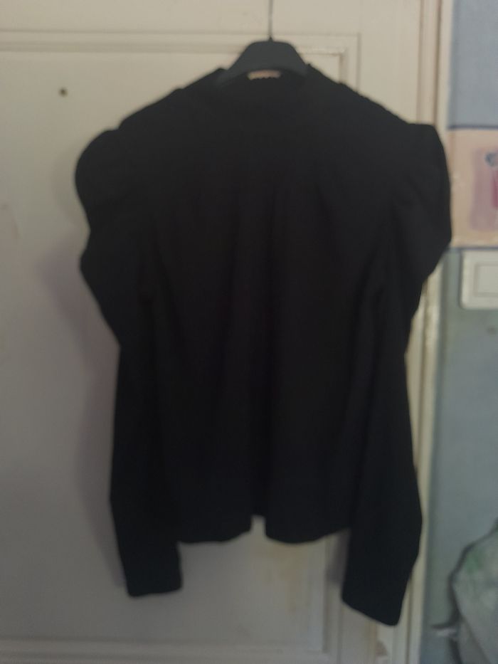 Blouse noire, marque Morgan, taille M