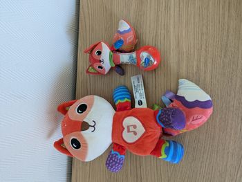 Lot de peluche musicale Renard et hochet Vtech