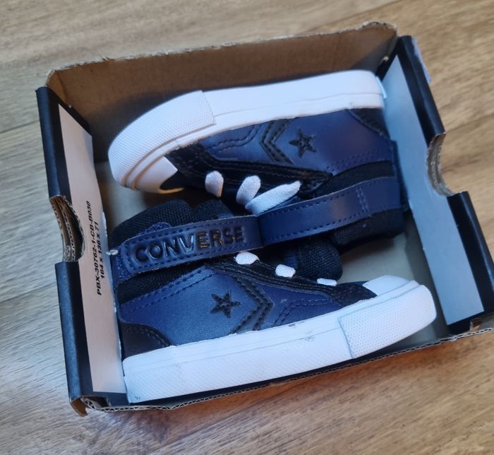 basket montante cuir converse pro blaze noir et bleu marine taille 20