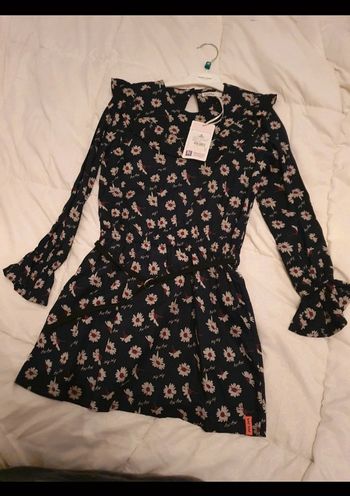 Robe Naf-Naf 8 ans neuve avec étiquette