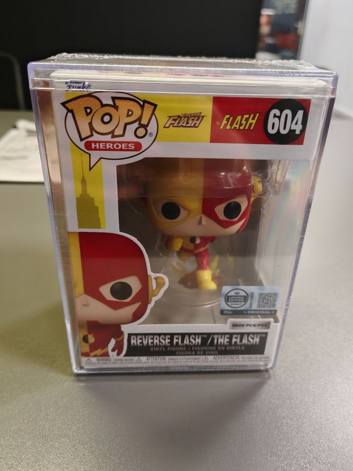 Funko pop reverse flash neuve 604