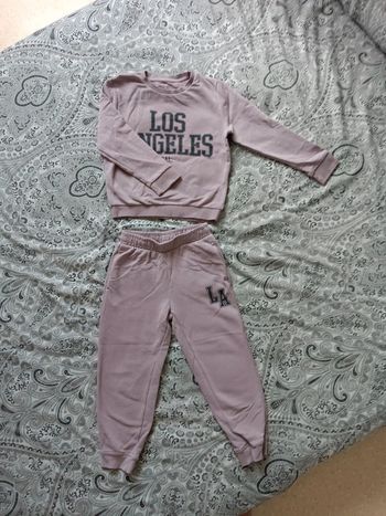 Ensemble violet
