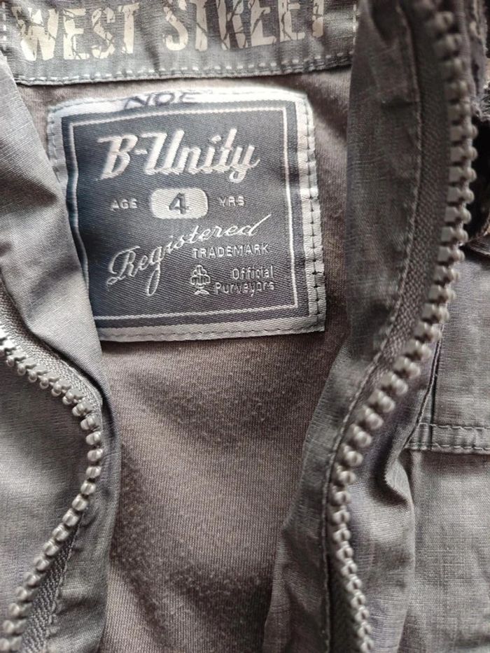 Veste 4 ans - photo numéro 4