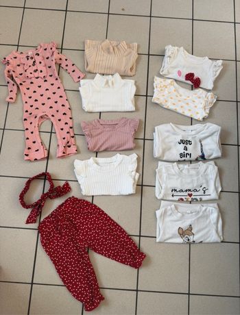 Lot bebe fille 6/9 mois